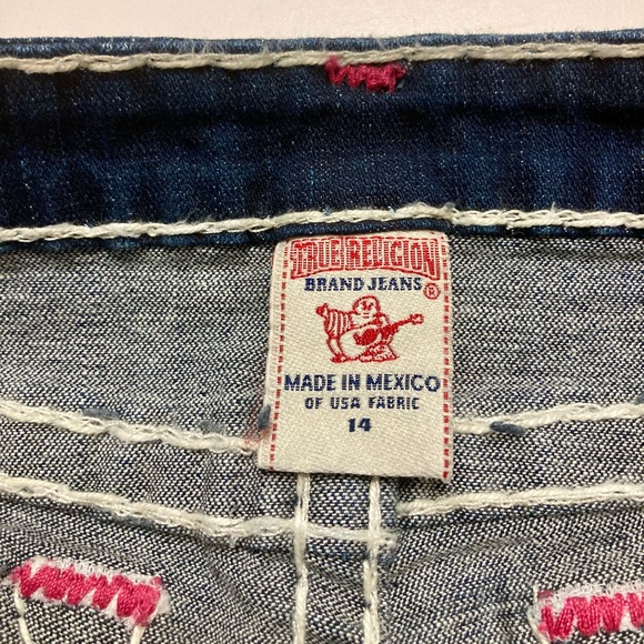 Girl’s True Religion shorts - Picture 4 of 9